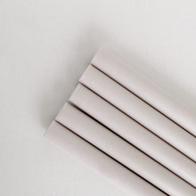 Cargar imagen en el visor de la galería, Ivory - Barras de Lacre