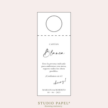 Cargar imagen en el visor de la galería, Capitanes De Mesa – Wine Hangers.